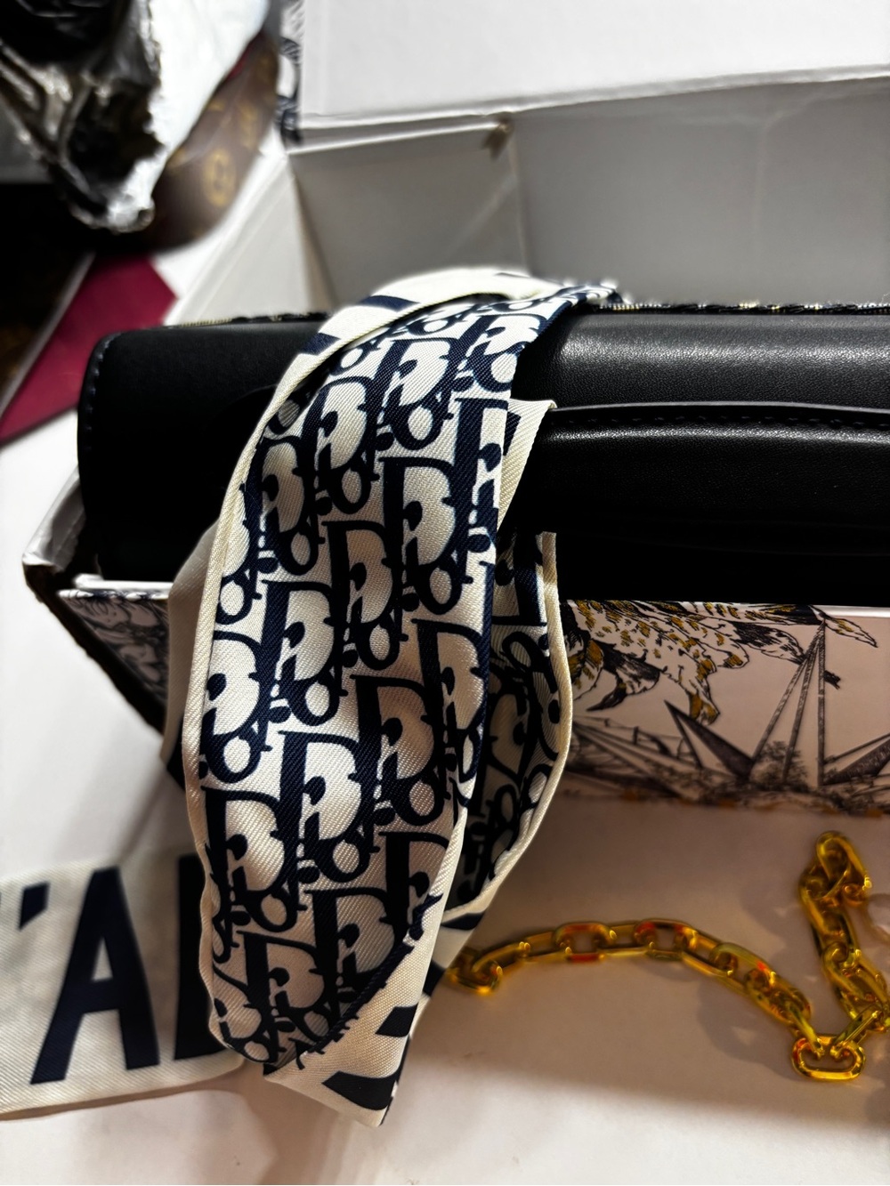 Dior Black Leather Crossbody with Gold CD Chain - Picture 2 of 16